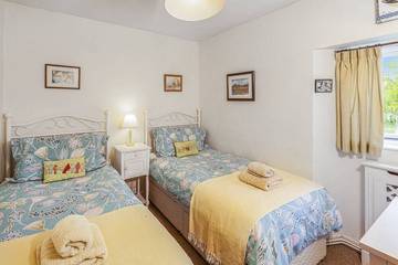 Glamping for 4 People in Exmoor, South West England, Photo 2