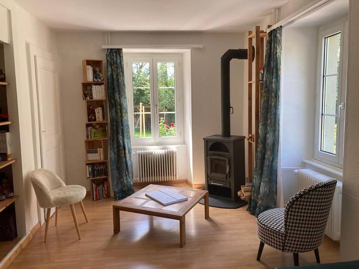 Gîte pour 4 personnes, avec jardin à Blonay