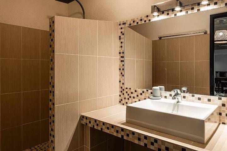 Location de vacances pour 2 personnes, avec terrasse à San-Gavino-di-Carbini - 4