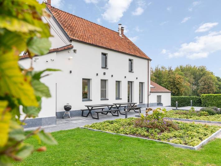 Maison de vacances pour 10 personnes, avec Terrasse et Jardin à Zottegem