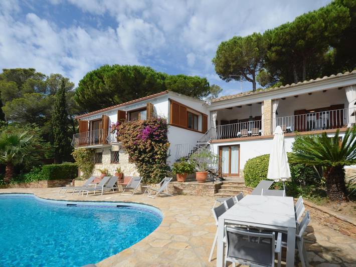 Villa mit großem Privatpool in Begur, 5 Schlafzimmer in Begur, Costa Brava