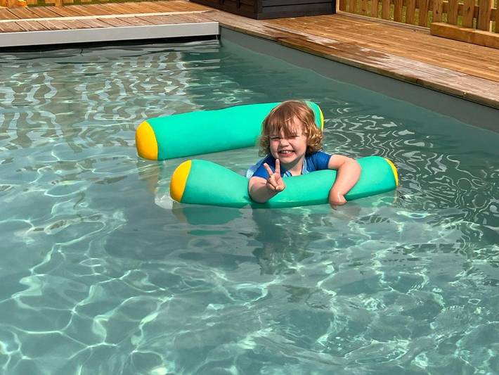 Location de vacances pour 10 personnes, avec jardin ainsi que vue et piscine dans Noues de Sienne - 3