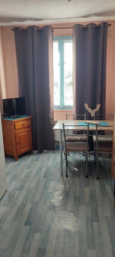 Gîte pour 2 personnes, avec terrasse, animaux acceptés dans Capvern les Bains - 2