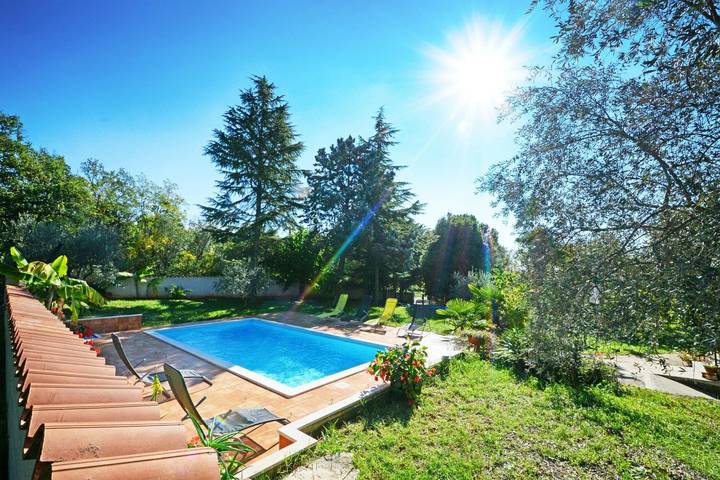 Gîte pour 2 personnes, avec Balcon/Terrasse ainsi que Jardin et Vue à Umag