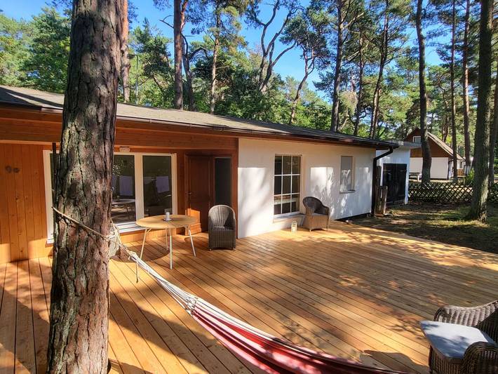 Bungalow für 3 Personen, mit Terrasse und Garten