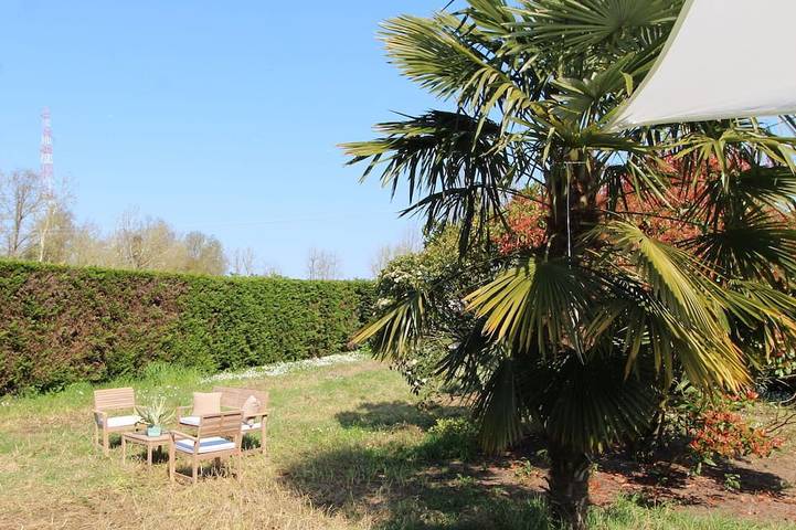 Ferienhaus für 6 Personen, mit Whirlpool und Garten, mit Haustier