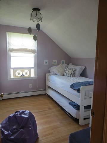 Vacation House for 13 Guests in Narragansett, Rhode Island, Picture 1