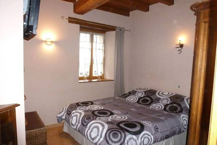 Location de vacances pour 8 personnes, avec terrasse et jardin à Le Bugue - 2