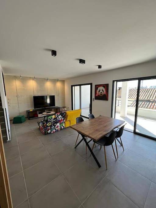 Appartement de vacances pour 4 personnes, avec vue et jardin