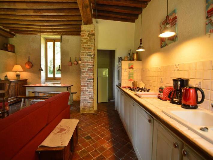 Location de vacances pour 6 personnes, avec terrasse et jardin, animaux acceptés à Champvert - 4