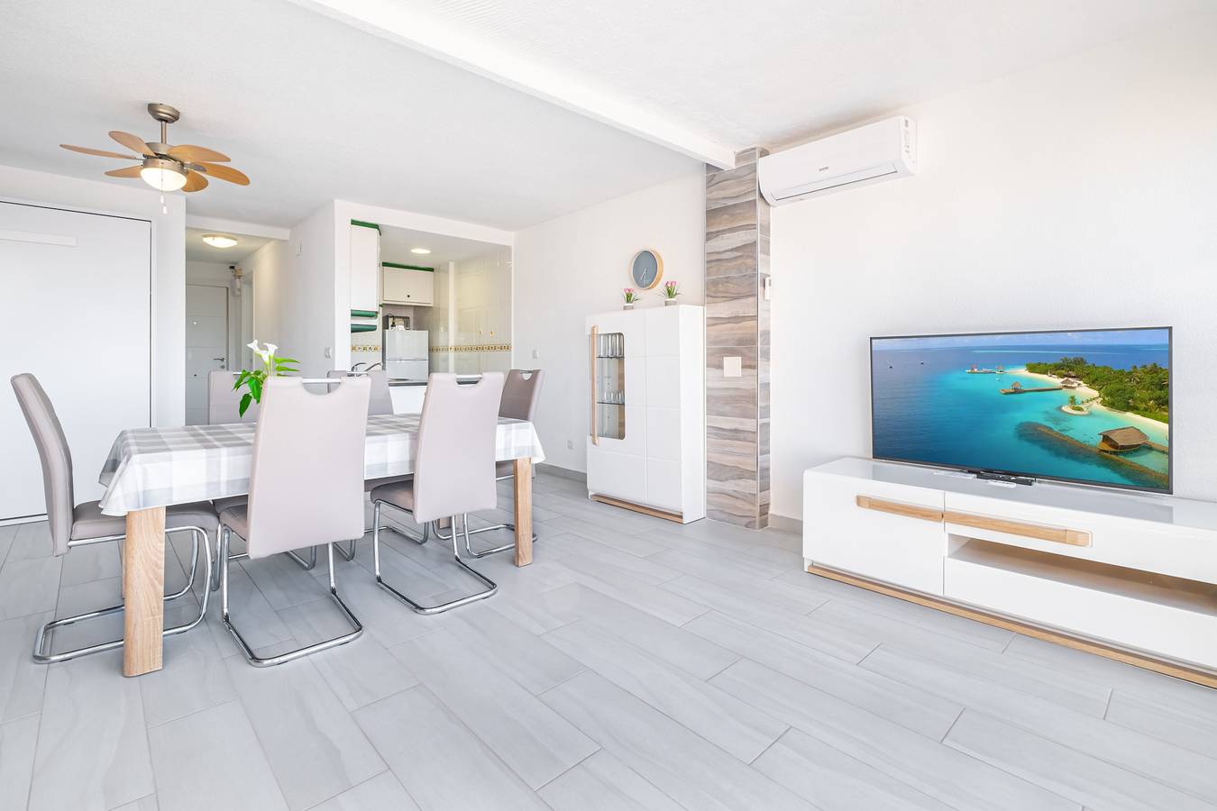 Entire apartment, Loixana 10-8 (Levante beach) in Benidorm, Costa Blanca