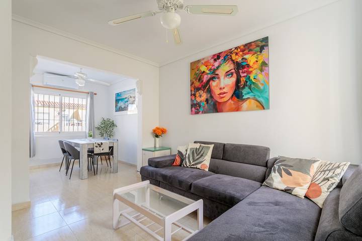 Holiday Home 'Horizon Oasis' with Sea View, Wi-Fi and Air Conditioning in Santa Pola, Costa Blanca