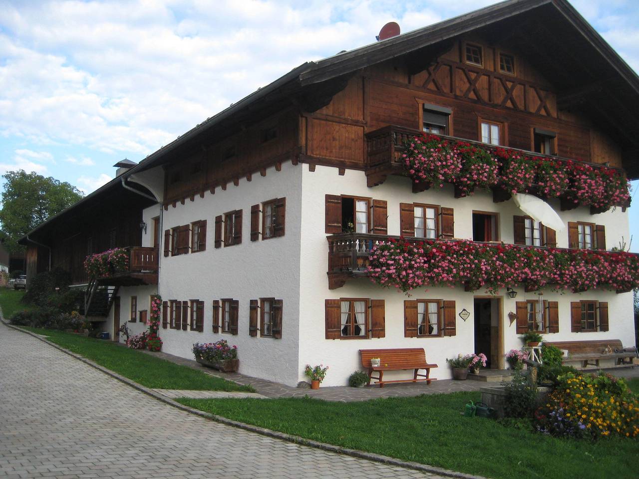 Thalerhof Urlaub auf dem Bauernhof - Ferienwohnung Bergseite für 2-4 Personen (45 qm,Dg) in Bernau am Chiemsee, Chiemsee