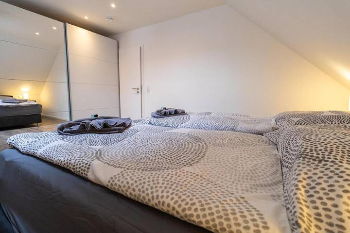 Ferienwohnung für 6 Personen, mit Ausblick, mit Haustier in Lieser - 4