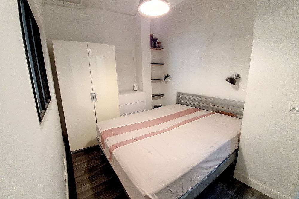 Apartamento entero, Tres mignon appartement Toutes commodités et metro a 2 mn et du Rer  in Vincennes, Valle del Marne