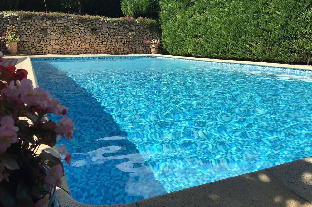 House with private pool in Alès, Cévennes