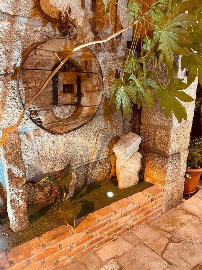 Location de vacances pour 6 personnes, avec jardin et vue à Leiro - 2