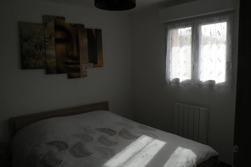 Appartement entier, Charmante maison de style industriel avec terrasse privée in Cazaux, La Teste-de-Buch