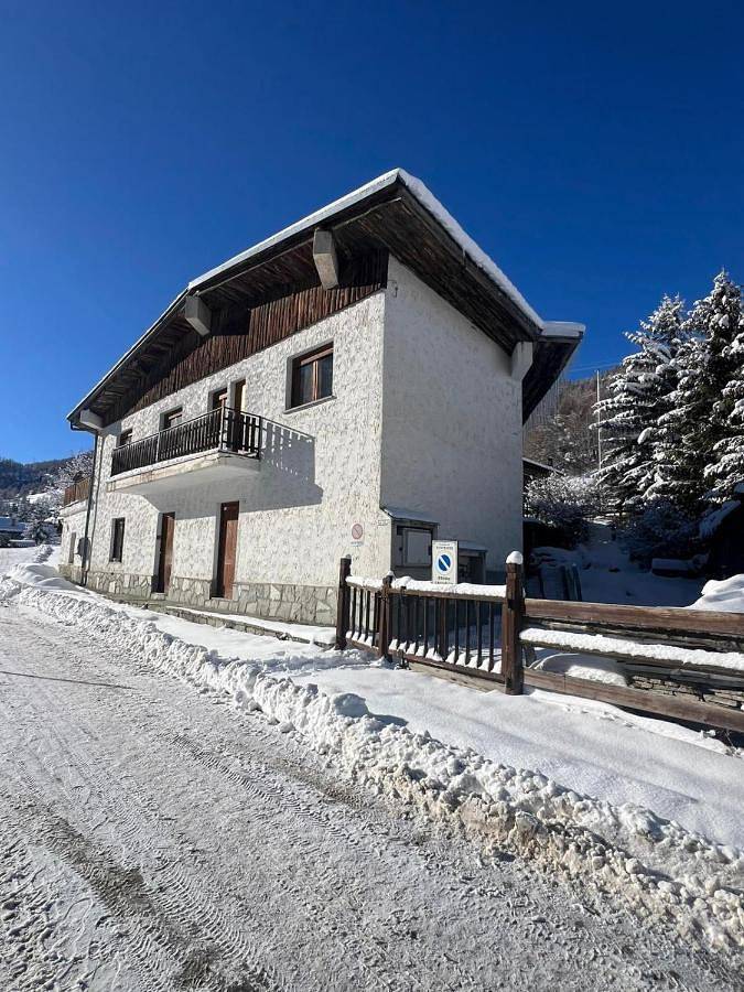 Gîte pour 6 personnes, avec vue dans Borgata Sestriere