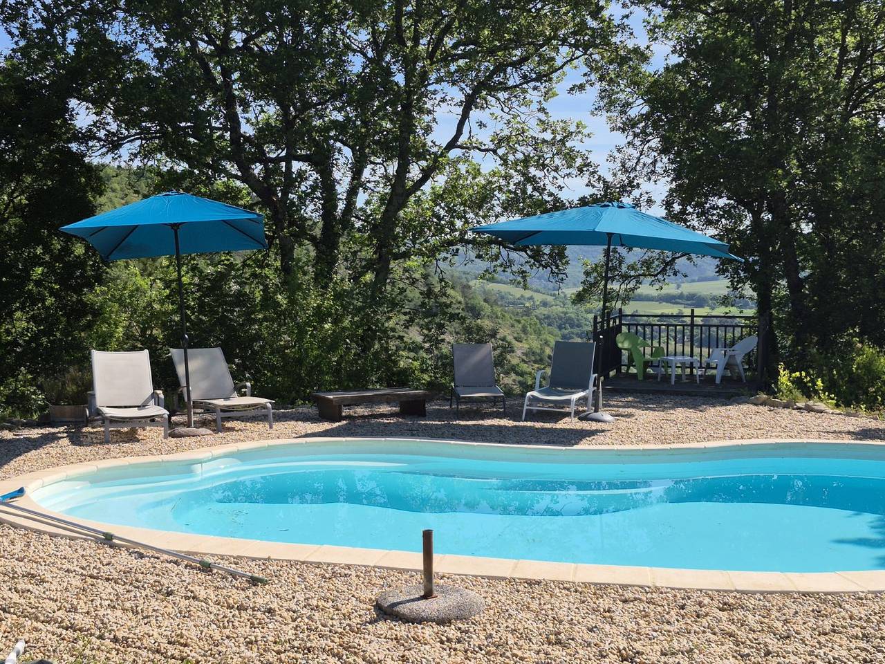 Gîte pour 2 personnes avec terrasse in Albas, Lot