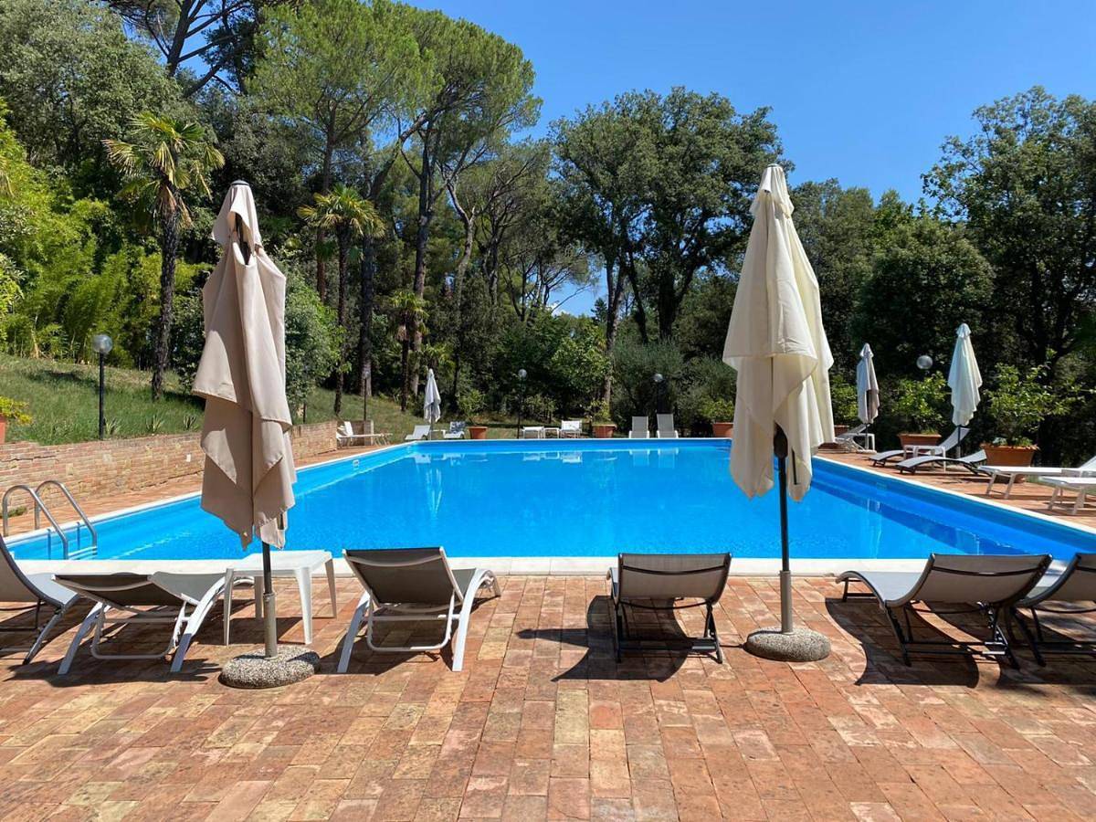 Double Room with Private Bathroom in Treia (Italien), Macerata Provinz