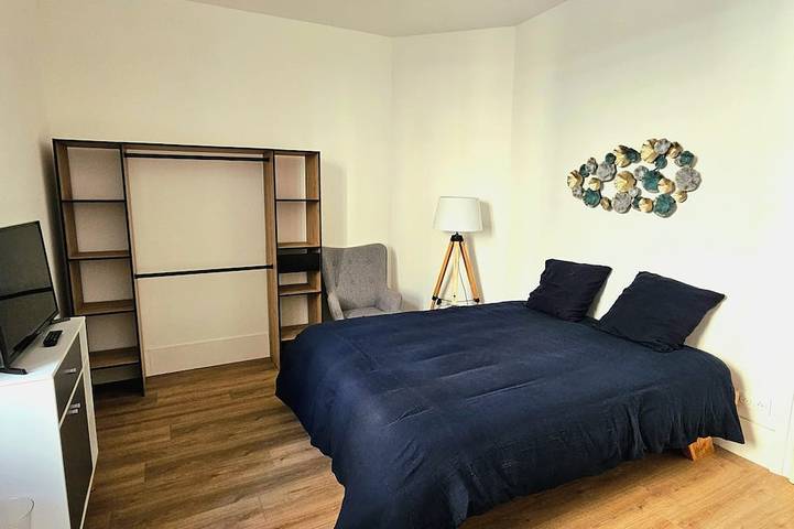 Gîte pour 2 personnes, avec Jardin dans Office De Tourisme De Compiegne