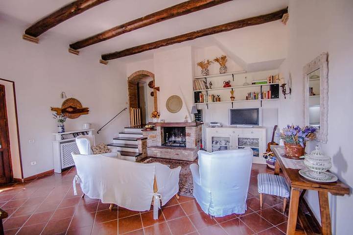 Location de vacances pour 10 personnes, avec terrasse et jardin, animaux acceptés à Lugnano in Teverina - 3