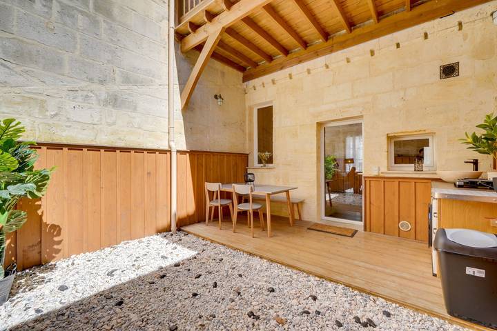 Apartamento entero, Apartamento de vacaciones para 4 personas con terraza in Lormont, Región de Burdeos