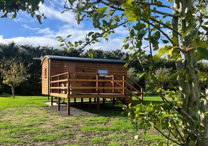 Glamping for 2 people, with Terrace in Birmingham
