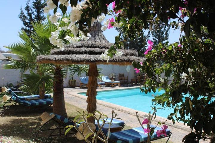 Maison d’hôte pour 2 personnes, avec jardin ainsi que piscine et terrasse