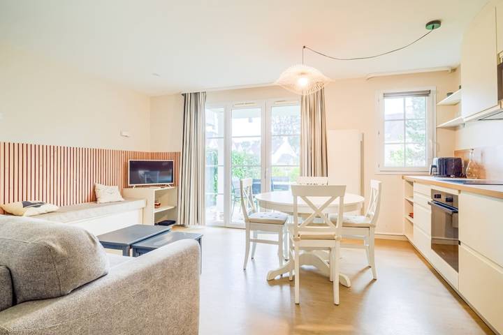 Appartement entier, Résidence avec piscine & aperçu mer in Fouesnant, Côte de Cornouaille