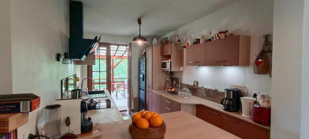 Gîte pour 10 personnes, avec vue et jardin à Saint-Colomban-des-Villards - 3