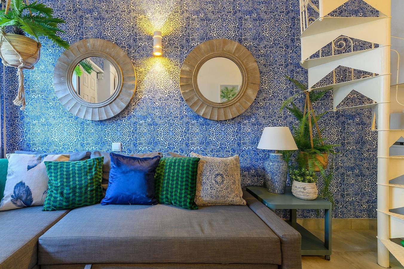 Entire vacation apartment, Principe Real Duplex in Lisbon, Costa de Lisboa