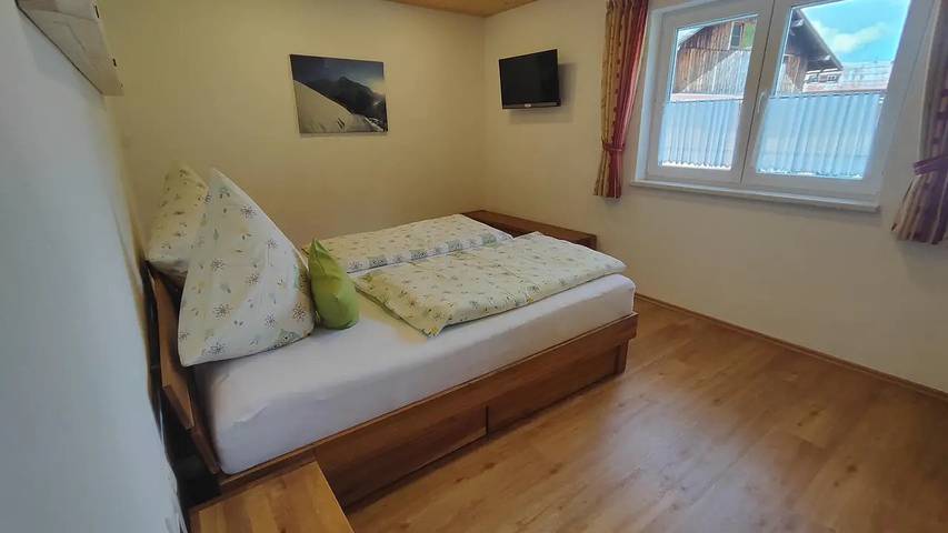 Ferienhaus für 6 Personen, mit Terrasse im Kleinwalsertal - 3