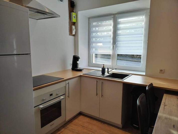 Location de vacances pour 6 personnes, avec jardin à Le Bourgneuf-la-Forêt - 2