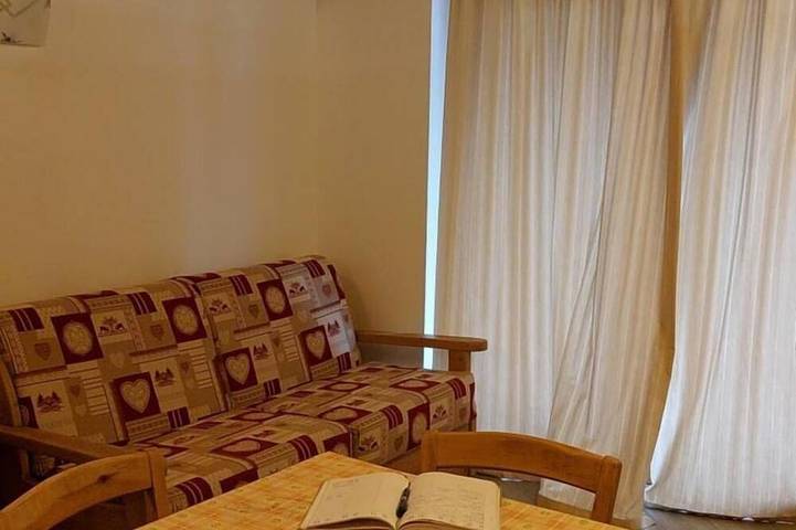 Ganze Wohnung, Gressoney La Trinitè Mono with View and 4pax AMLodge in Tschaval, Gressoney-La-Trinité