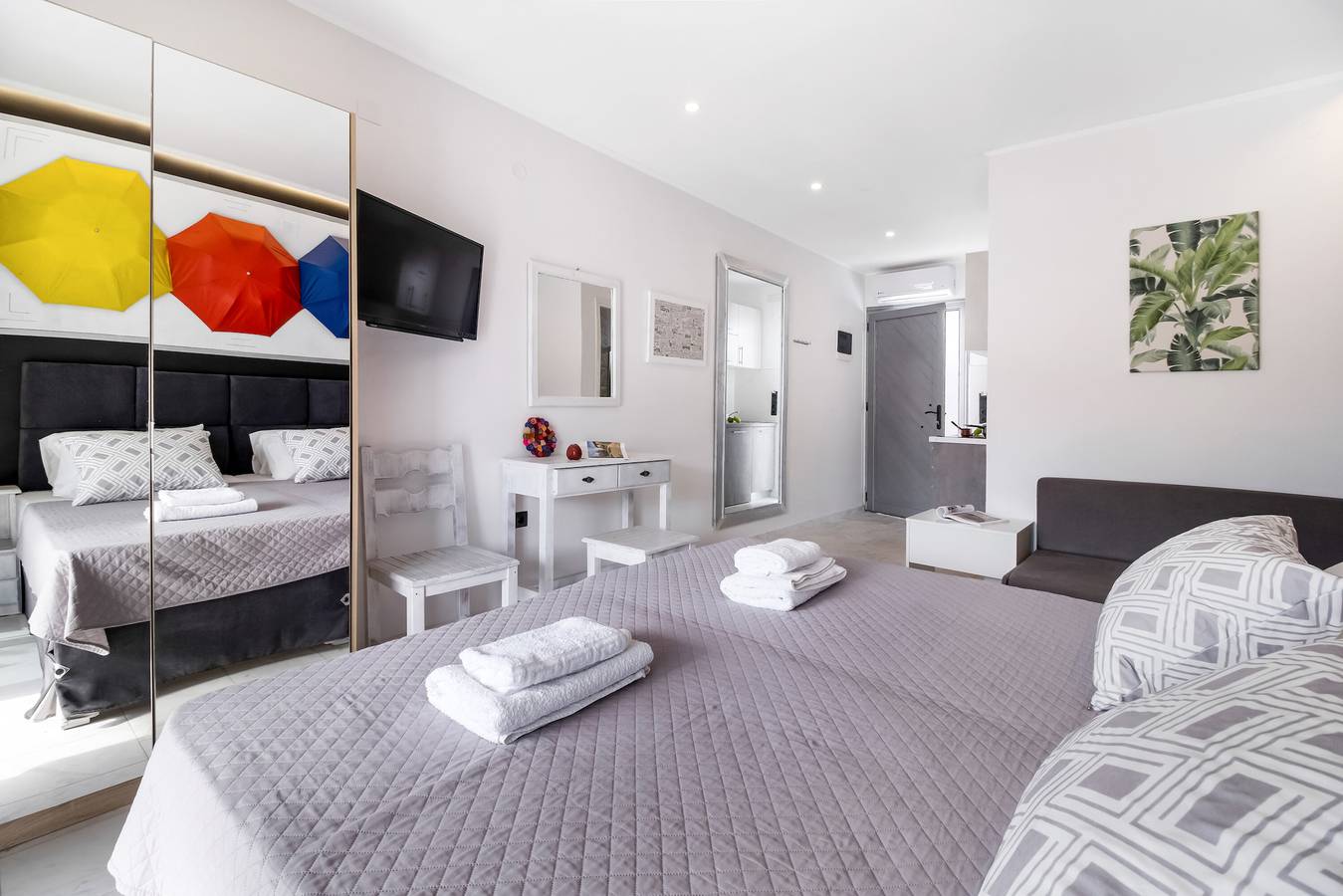 Ολόκληρο το στούντιο, Studio Apartment "King 6" with Sea View, Shared Pool & Wi-Fi in Γένι, Ελλάδα