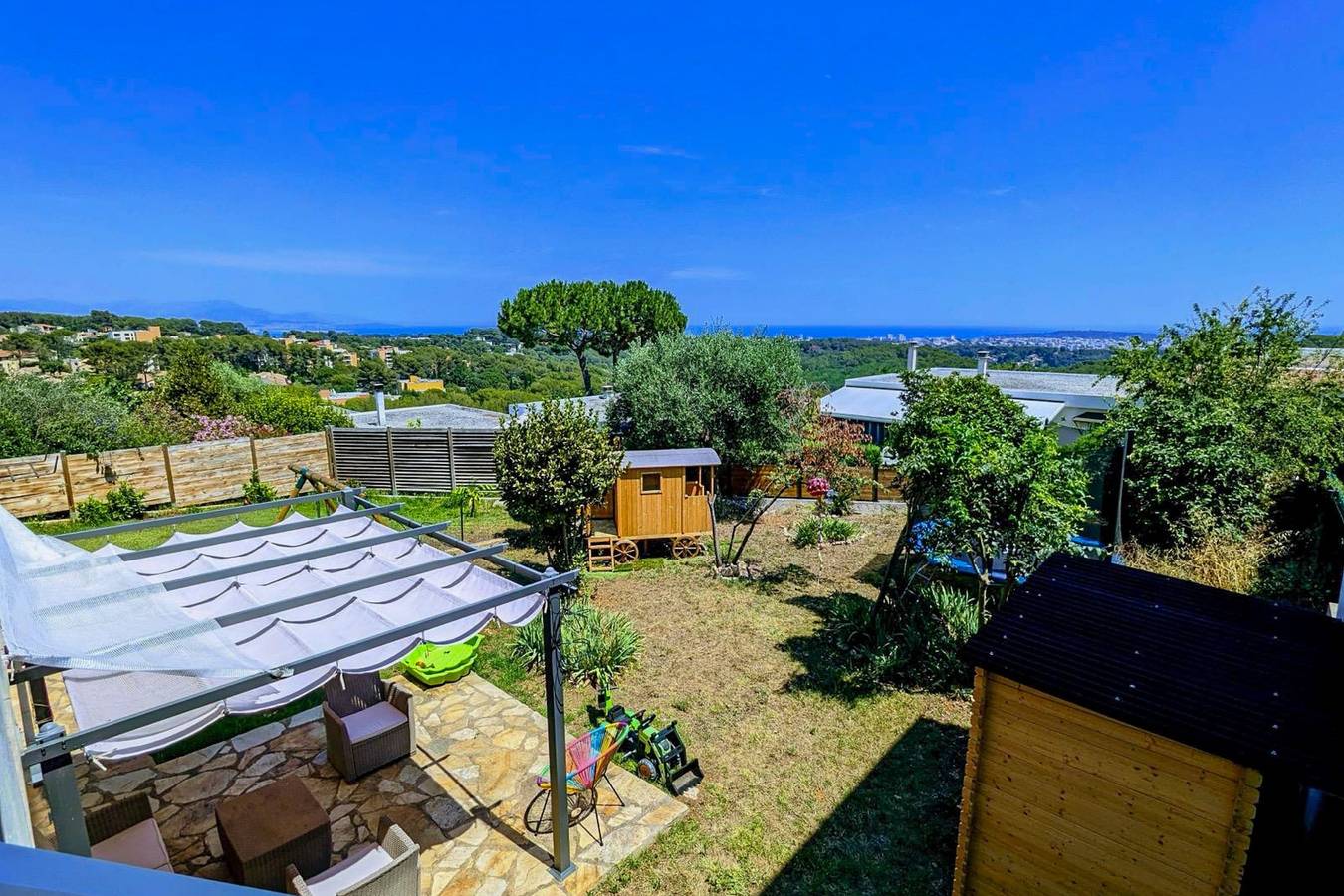 Ferienhaus für 8 Personen mit Garten in Vallauris, Mittelmeerküste (Frankreich)