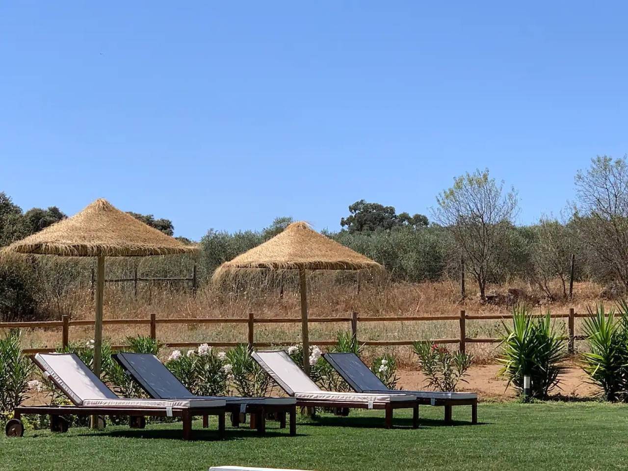 Casa de Férias 'Monte Capitão' com Piscina Privada, Terraço Privado e Wi-Fi in Serpa, Distrito de Beja