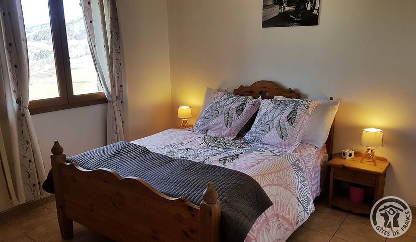 Gîte pour 4 personnes, avec Terrasse et Jardin dans Rhône - 4