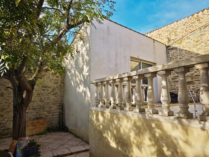 Location de vacances pour 8 personnes, avec vue et jardin, animaux acceptés dans Tourreilles