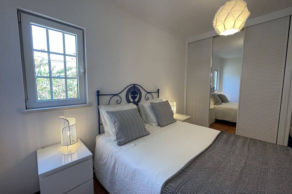 Apartamento entero, Apartamento-Baño tipo “wet room”-Terraza in Vila Nova de Milfontes, Costa Alentejana