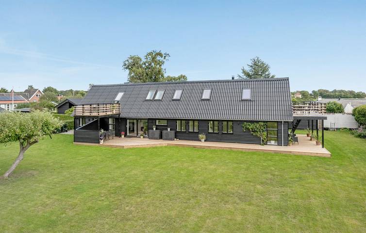 Ferienhaus für 6 Personen, mit Terrasse und Garten in Juelsminde - 2