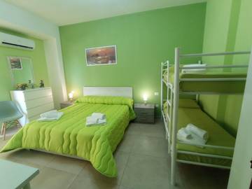 Chambre d’hôte pour 3 personnes, avec terrasse, animaux acceptés à Gallipoli