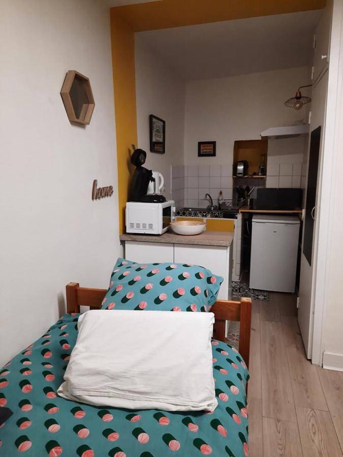 Gîte pour 3 personnes, avec terrasse dans Thermes Le Modele   Le Teich - 4