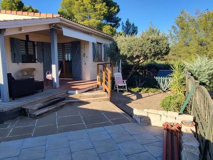 Casa de vacaciones para 8 personas, con piscina además de vistas y jardín - 1