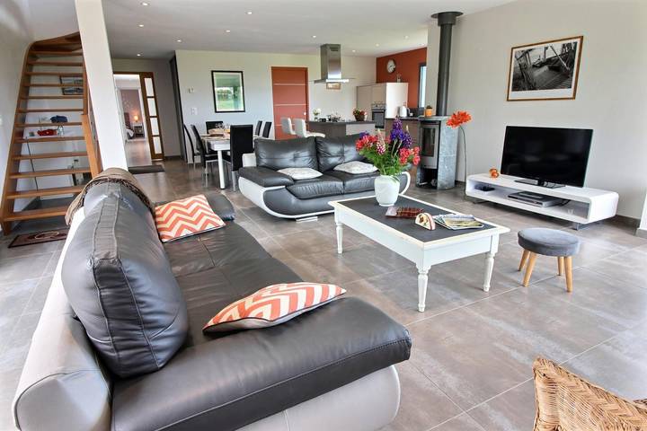 Gîte pour 6 personnes, avec jardin et terrasse