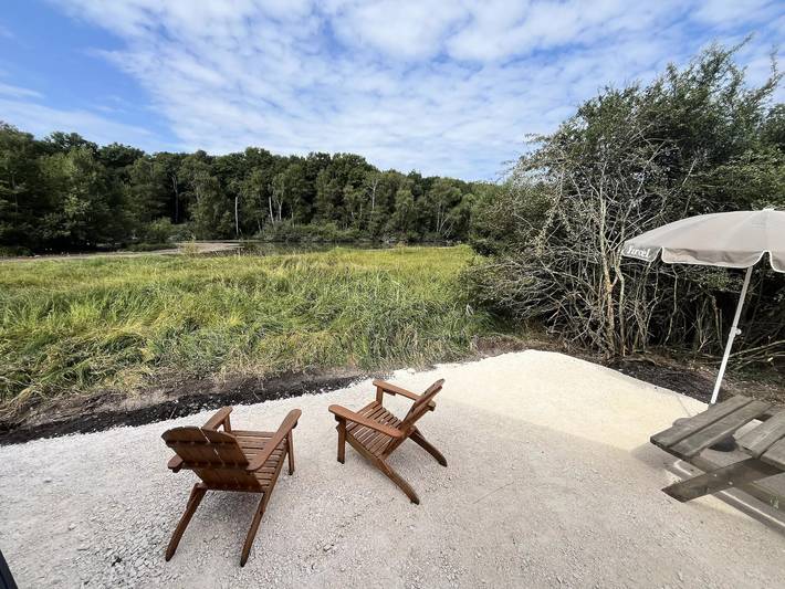 Gîte pour 2 personnes, avec Vue à Saint-Martin-des-Champs (Yonne)