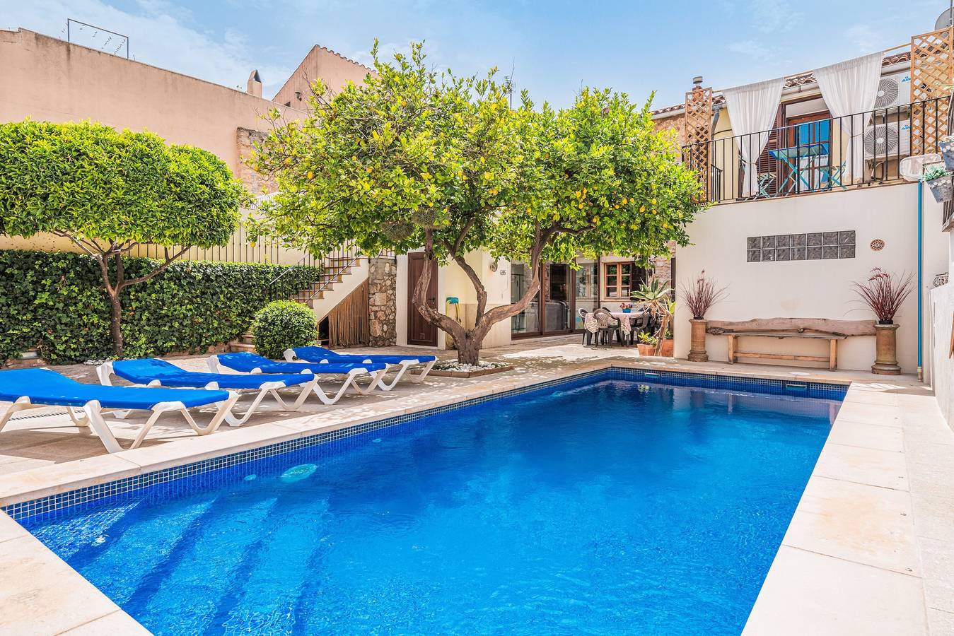 Sa Llimonera de Binissalem, Casa vacacional con piscina, Piscina, 6 dormitorios y A/Acondicionado. in Binisalem, Interior de Mallorca