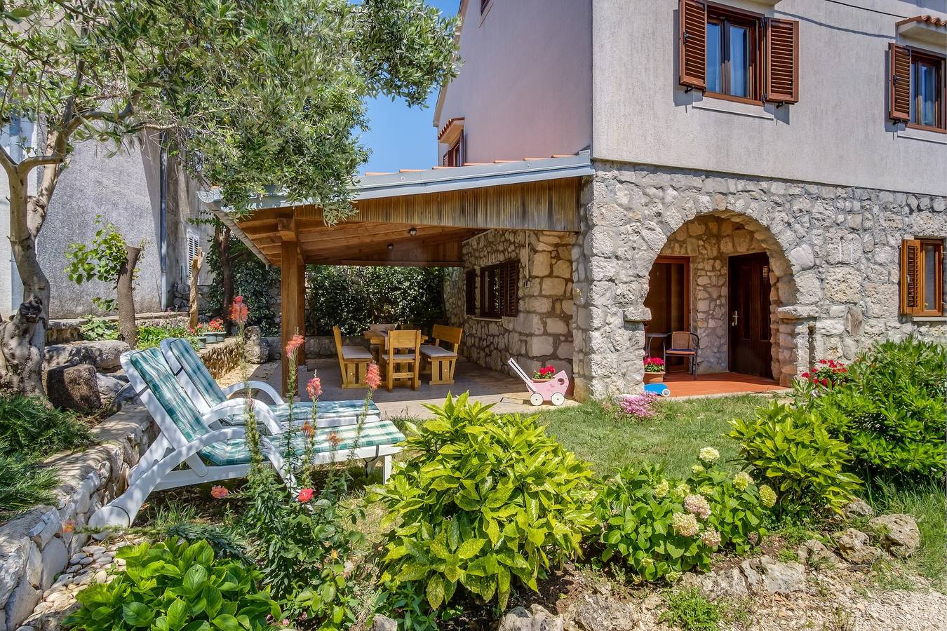 Ganze Wohnung, Apartments with parking space Punta križa, Cres - 867 in Cres